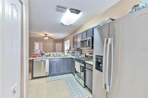 5843 Wrenwater Lithia FL 33547
