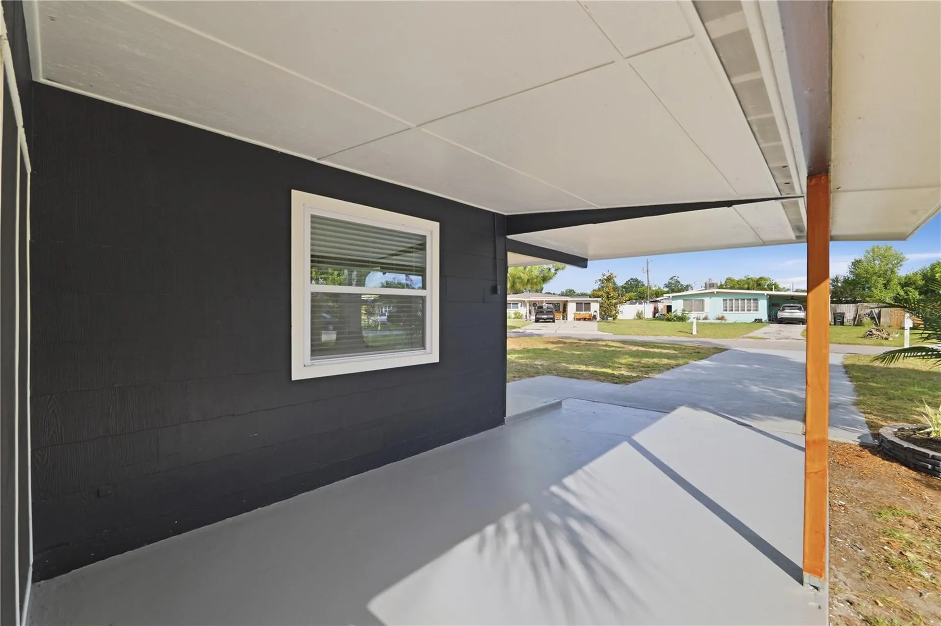 5268 Coral Way N St Petersburg FL 33714