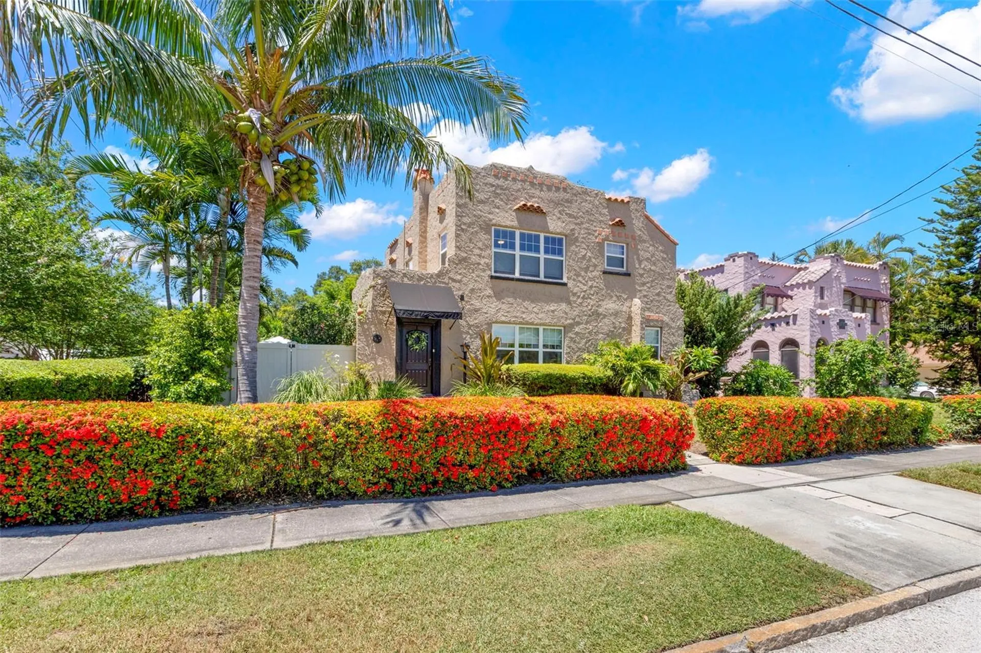 1125 11th Avenue NE St Petersburg FL 33705