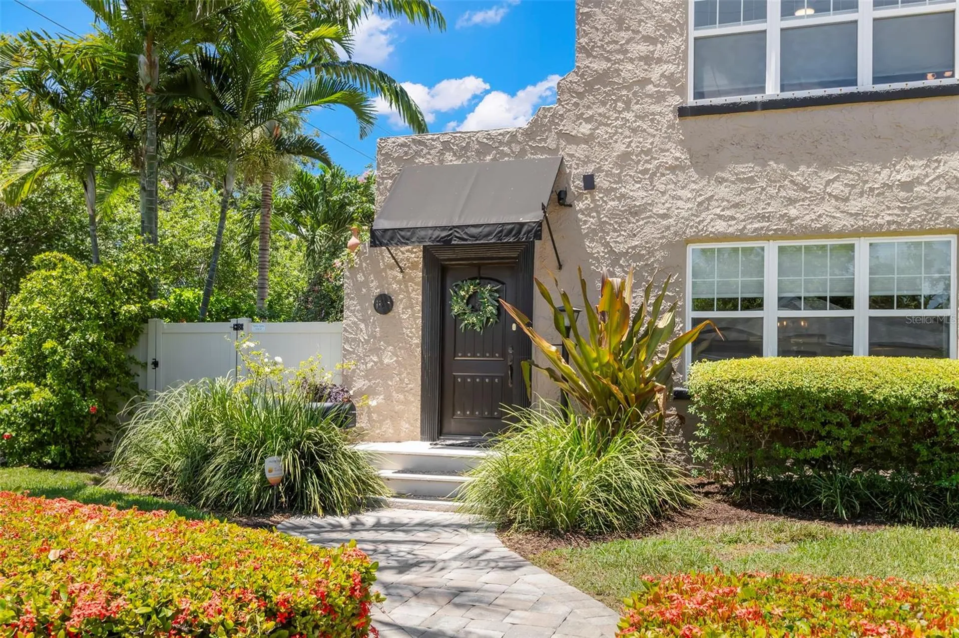 1125 11th Avenue NE St Petersburg FL 33705