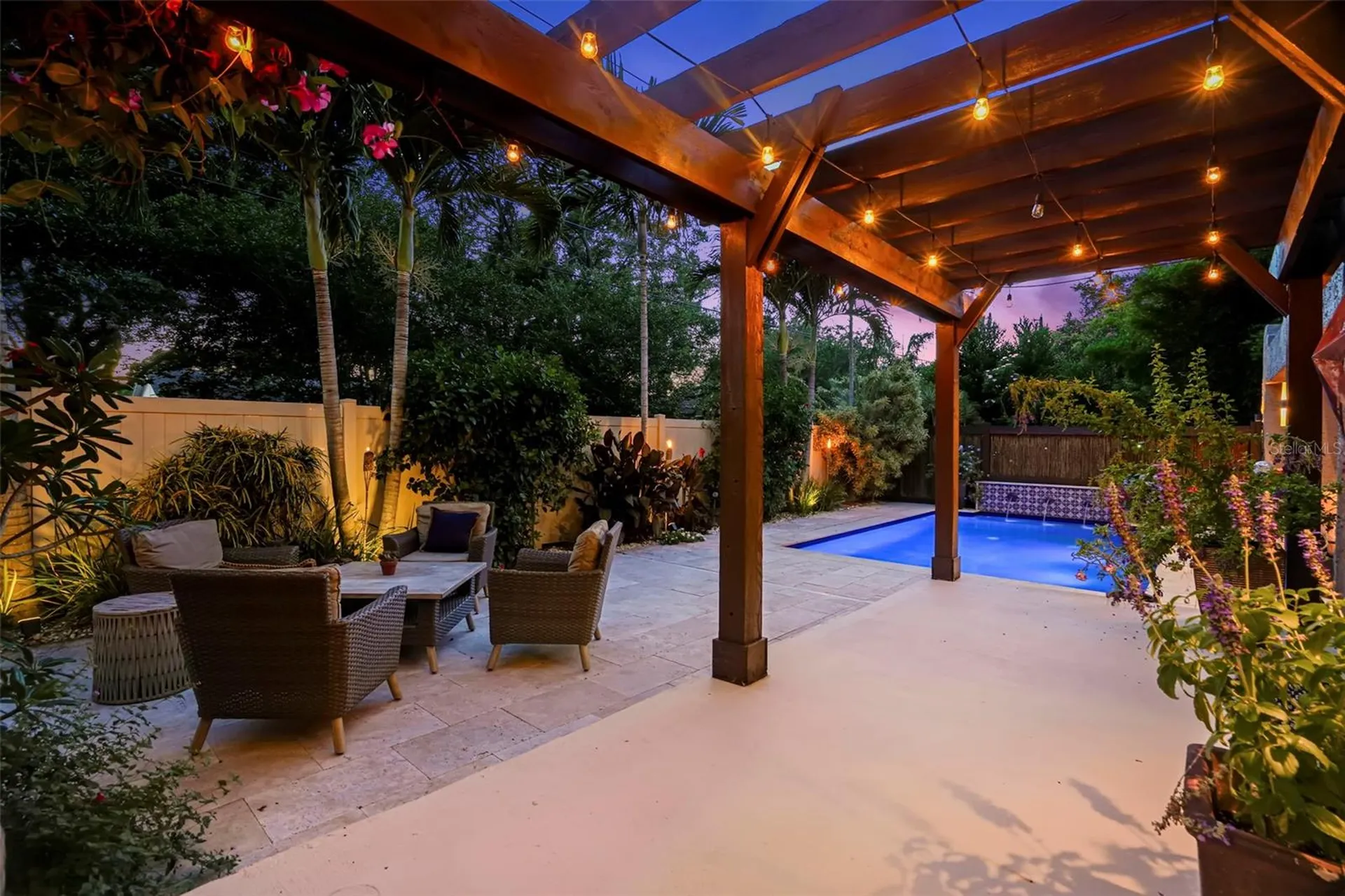 1125 11th Avenue NE St Petersburg FL 33705
