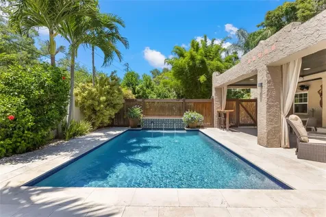 1125 11th Avenue NE St Petersburg FL 33705