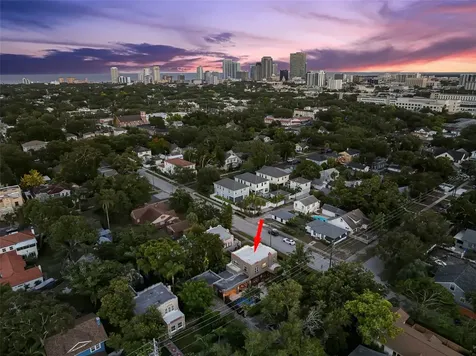 1125 11th Avenue NE St Petersburg FL 33705