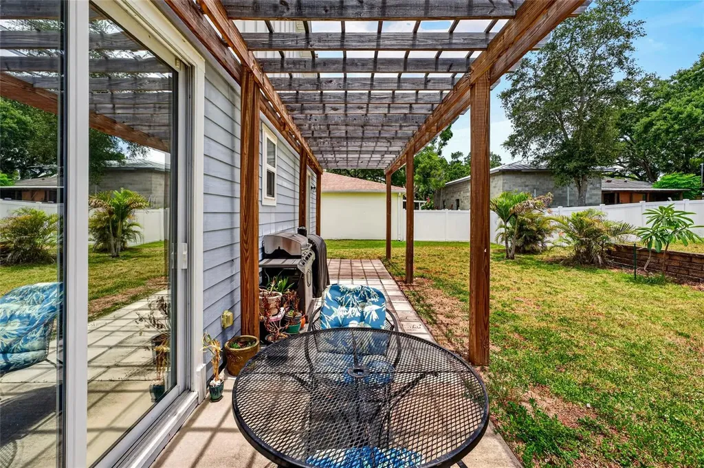 1535 Pinehurst Road Dunedin FL 34698