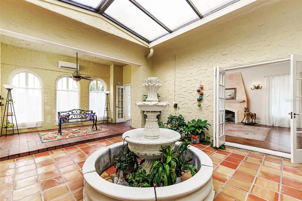 845 E Edgewood Drive Lakeland FL 33803