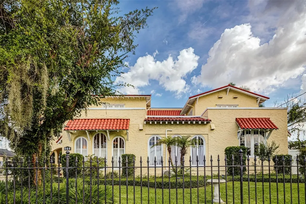 845 E Edgewood Drive Lakeland FL 33803