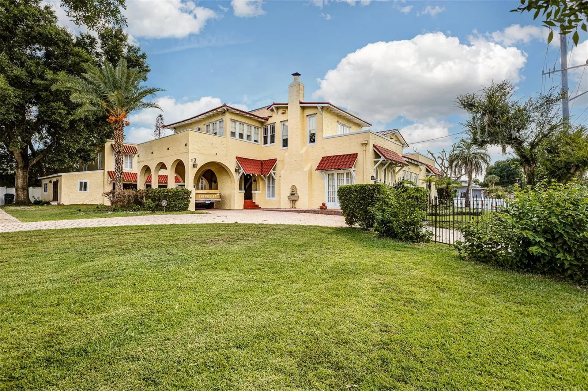 845 E Edgewood Drive Lakeland FL 33803