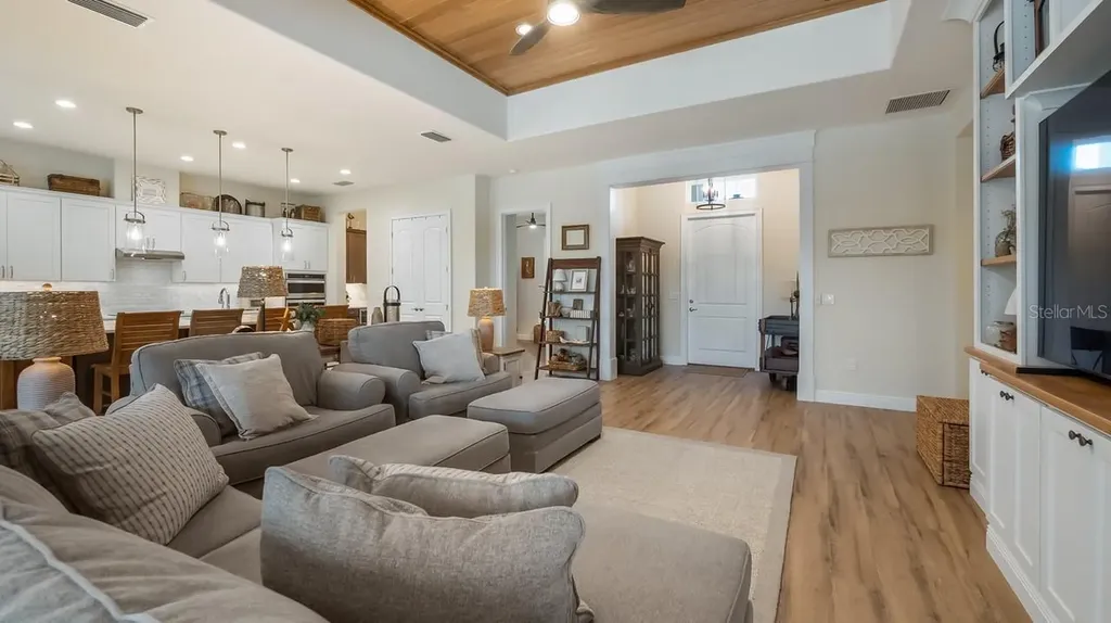 4008 Pinnacle Place Court Lady Lake FL 32159