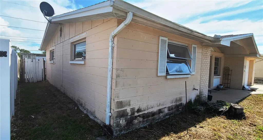 5200 Chet Drive New Port Richey FL 34652