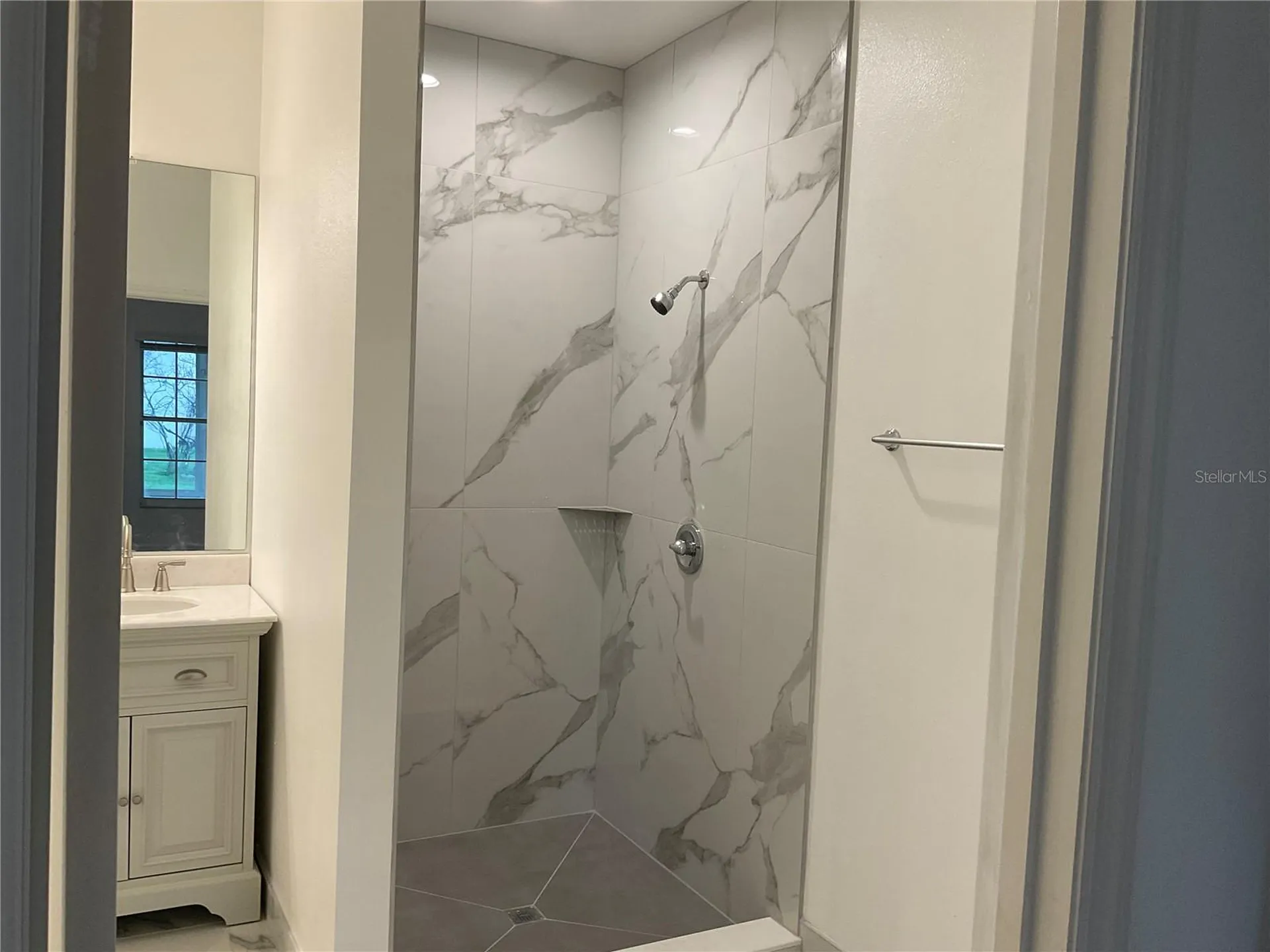 5625 Arnold Zlotoff Drive Orlando FL 32821
