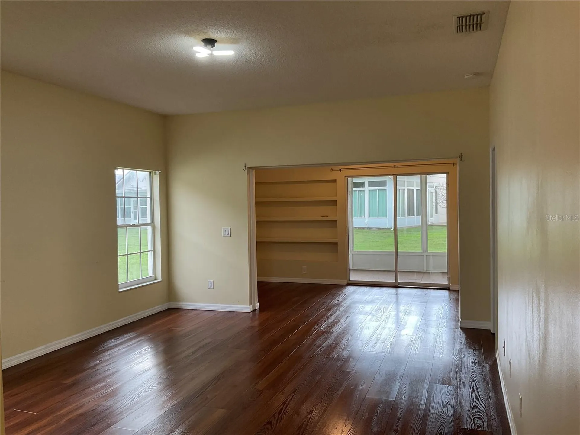 5625 Arnold Zlotoff Drive Orlando FL 32821