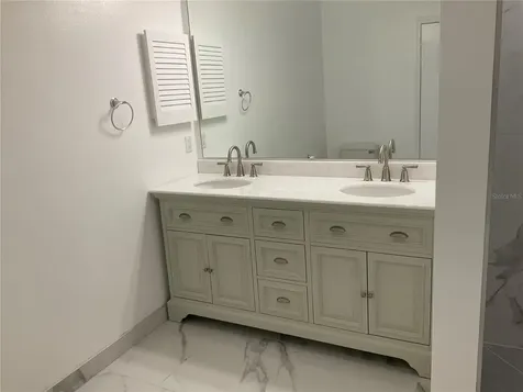 5625 Arnold Zlotoff Drive Orlando FL 32821