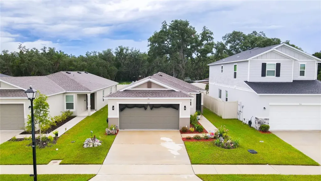 707 Chestnut Lane Auburndale FL 33823