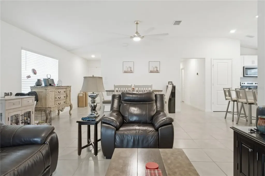 707 Chestnut Lane Auburndale FL 33823