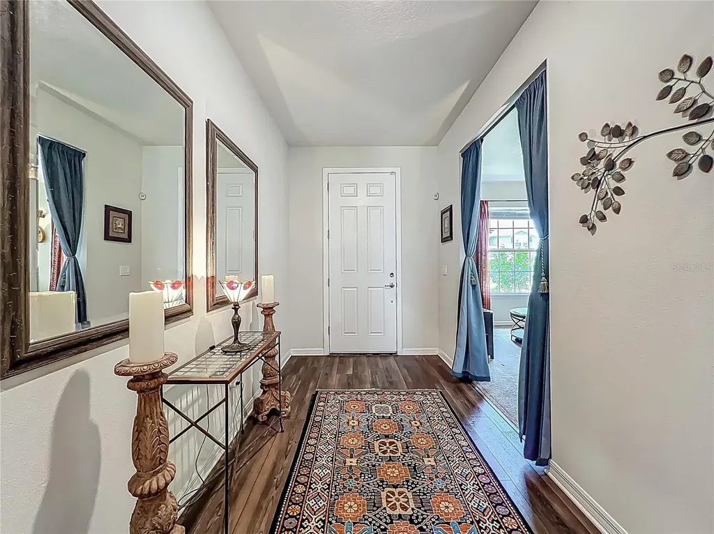 2610 Hilltop Loop Apopka FL 32712