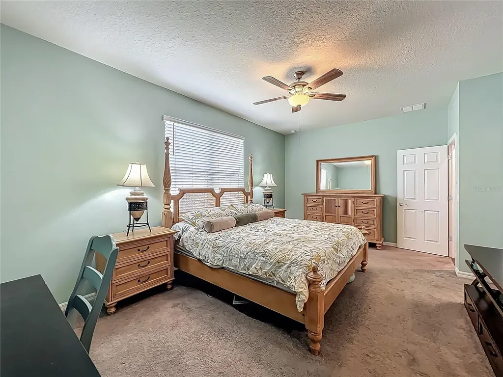 2610 Hilltop Loop Apopka FL 32712