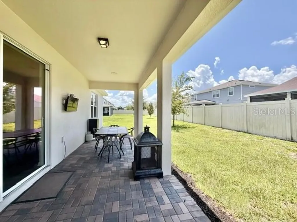 2610 Hilltop Loop Apopka FL 32712