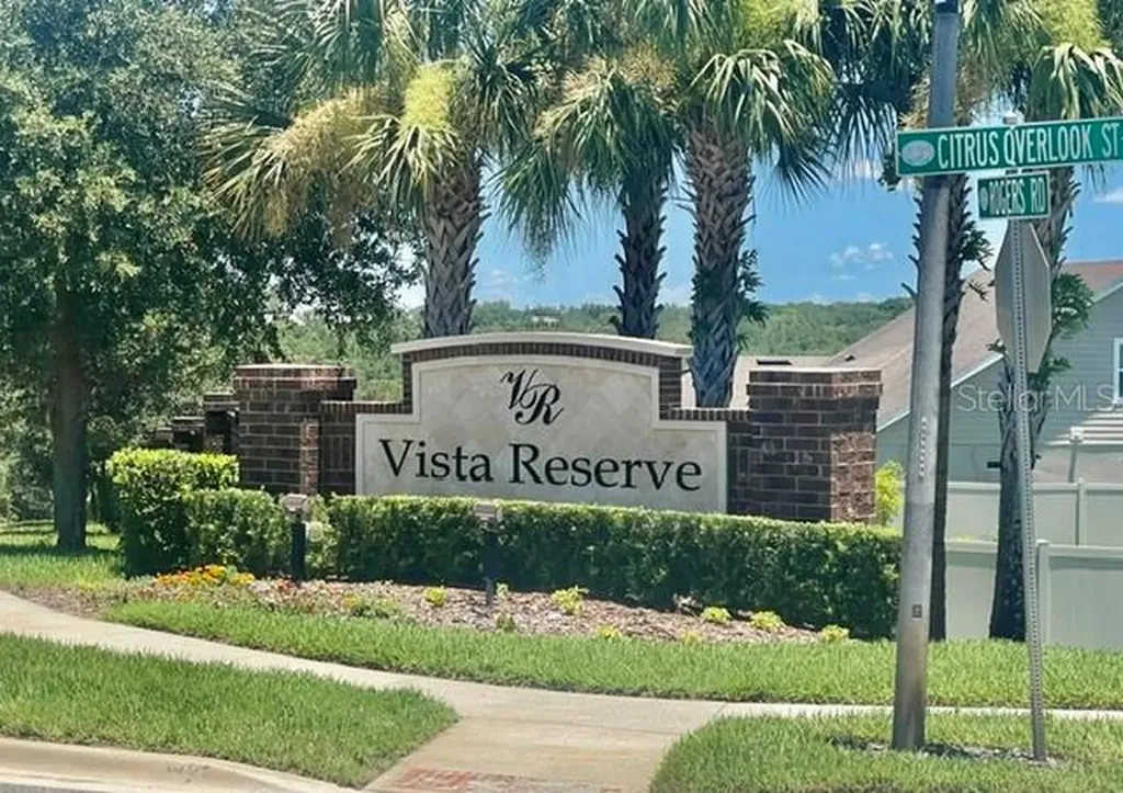 2610 Hilltop Loop Apopka FL 32712
