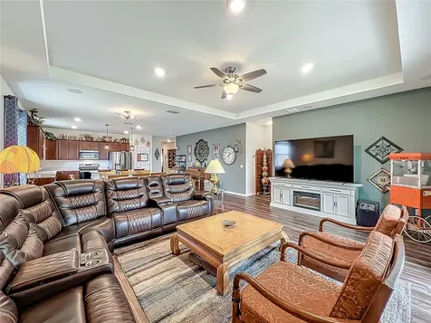 2610 Hilltop Loop Apopka FL 32712