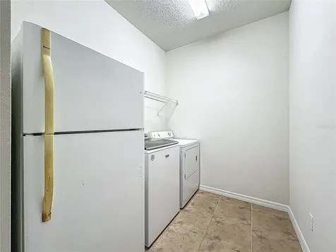 2610 Hilltop Loop Apopka FL 32712