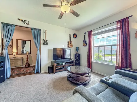 2610 Hilltop Loop Apopka FL 32712