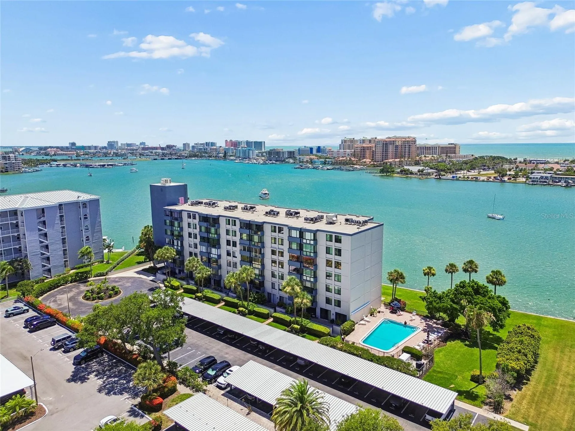 644 Island Way Clearwater FL 33767