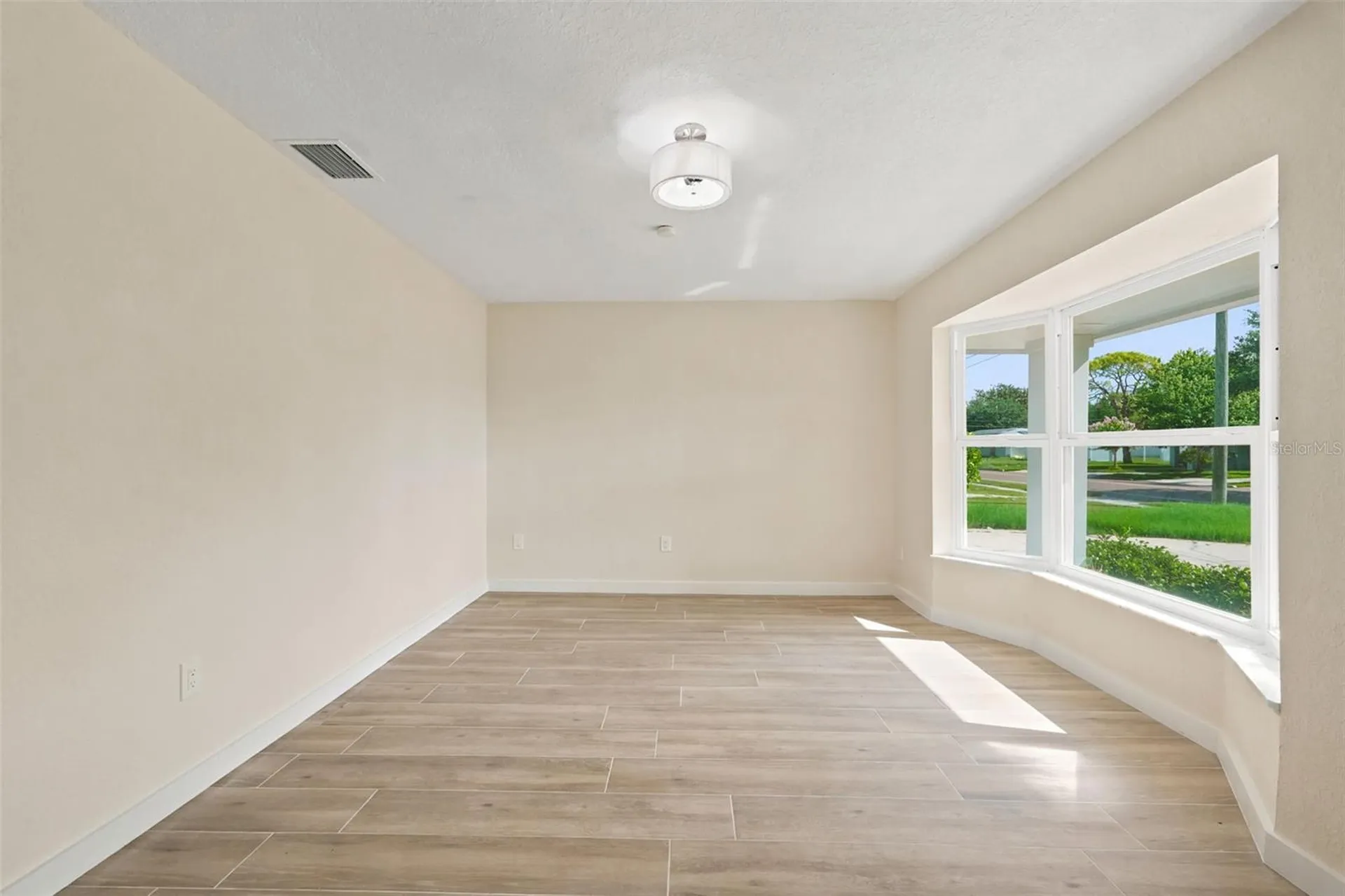 4700 Chancellor Street NE St Petersburg FL 33703