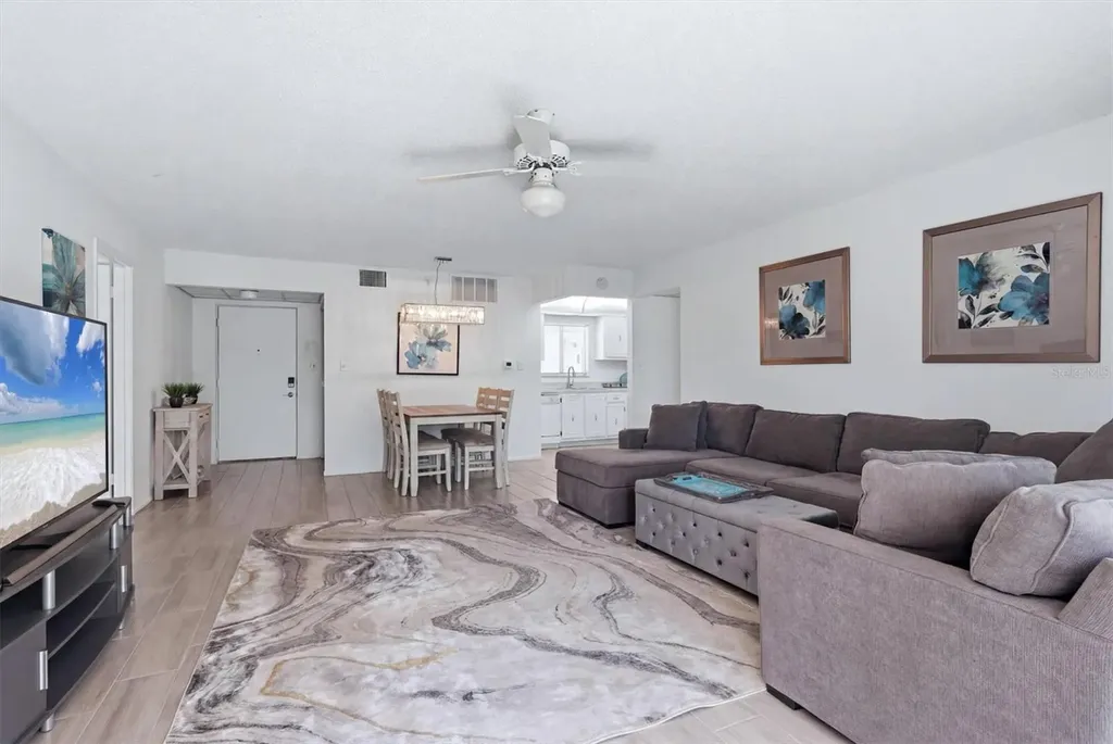1714 69th Avenue W Bradenton FL 34207