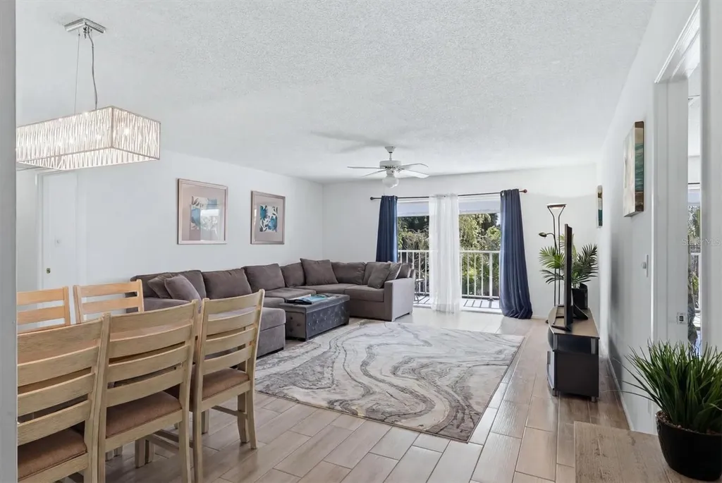 1714 69th Avenue W Bradenton FL 34207