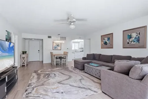 1714 69th Avenue W Bradenton FL 34207