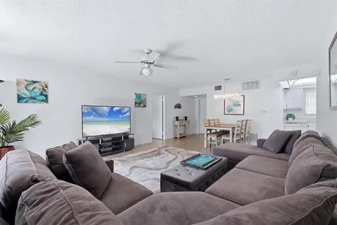 1714 69th Avenue W Bradenton FL 34207