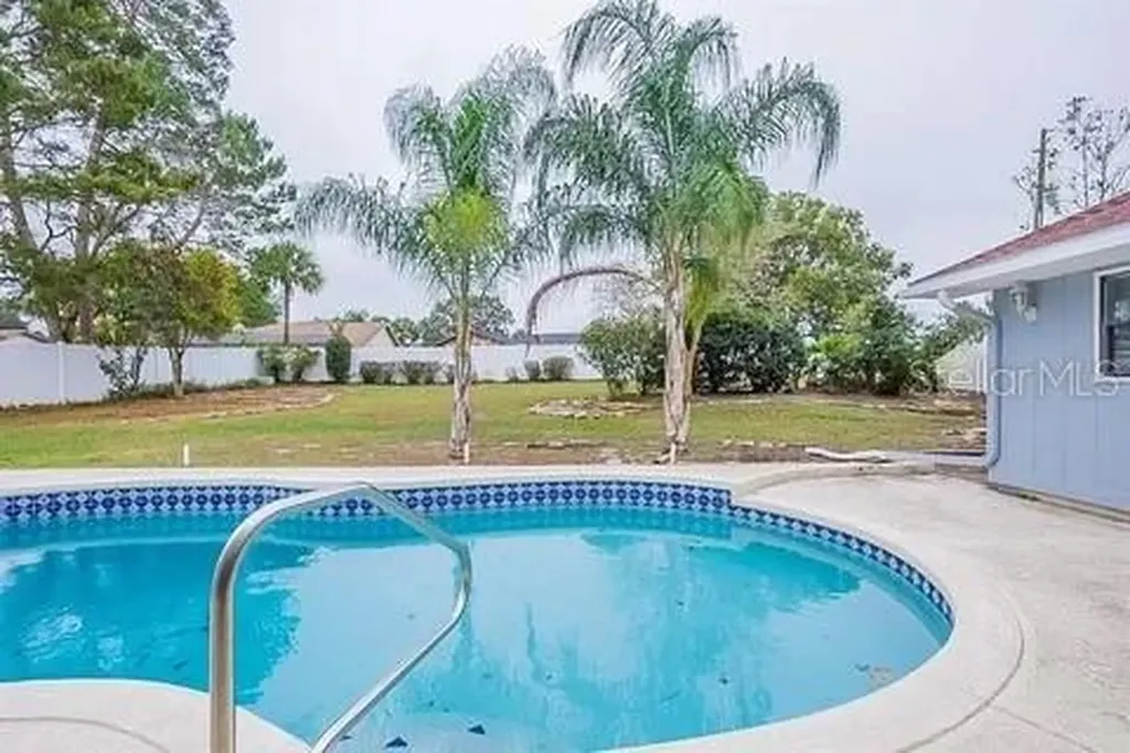 7528 River Country Drive Weeki Wachee FL 34607