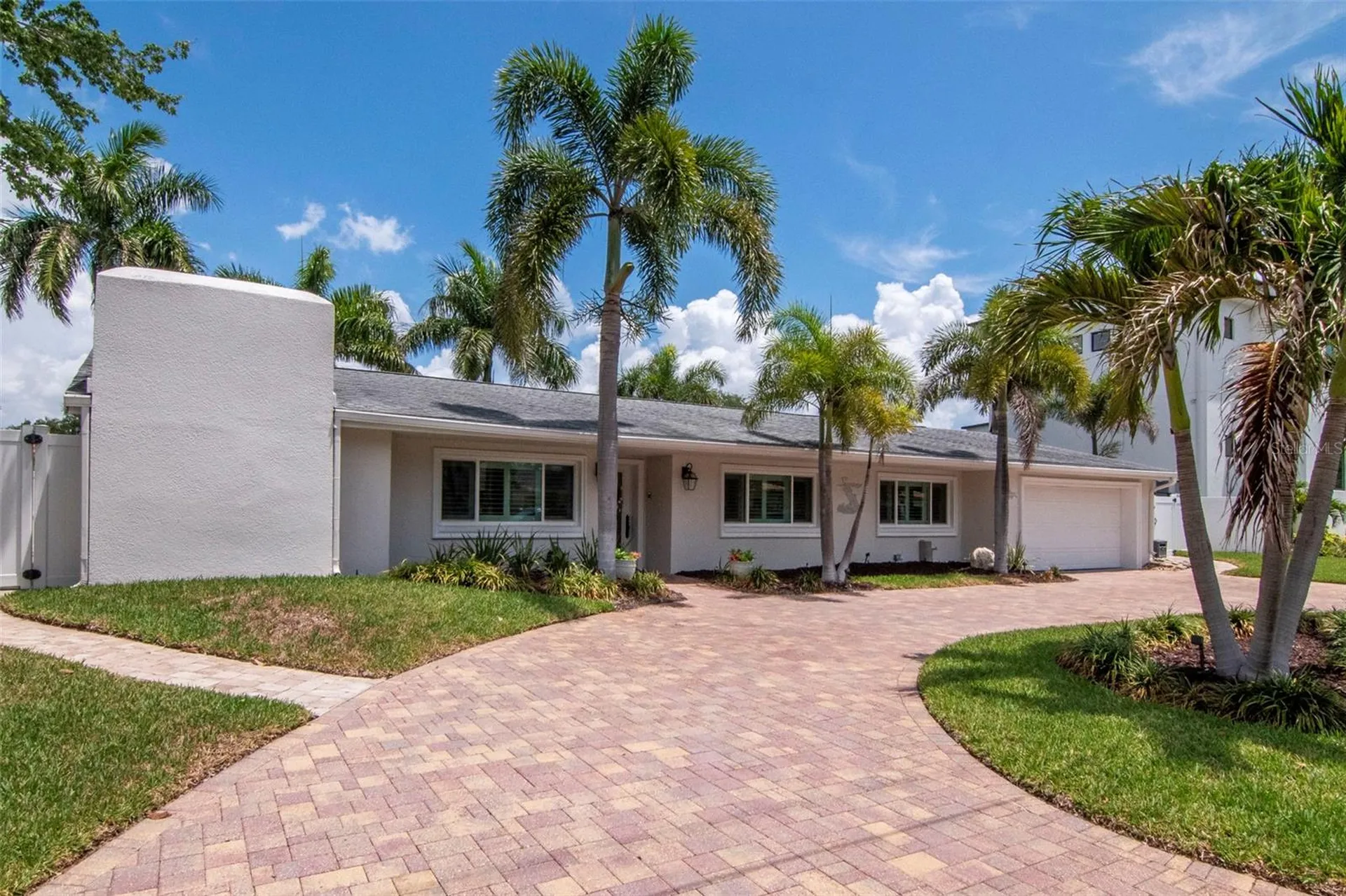 4927 W Melrose Avenue N Tampa FL 33629