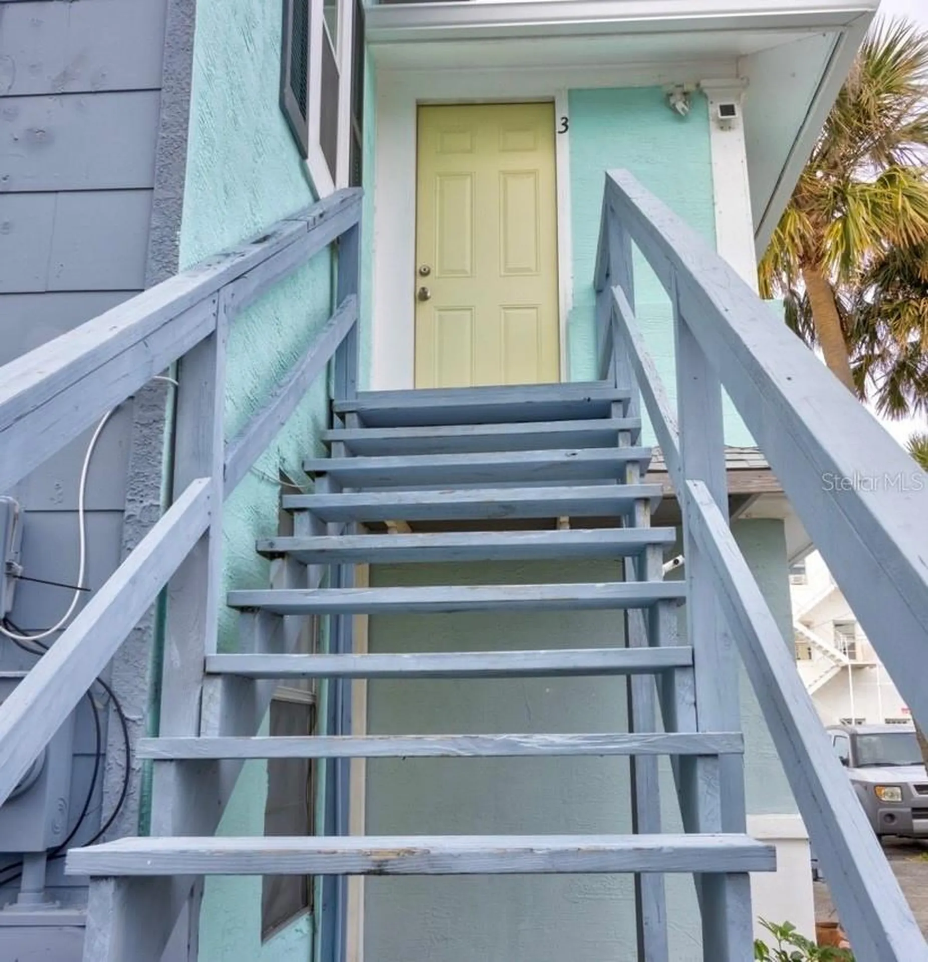 124 S Noble Daytona Beach FL 32118