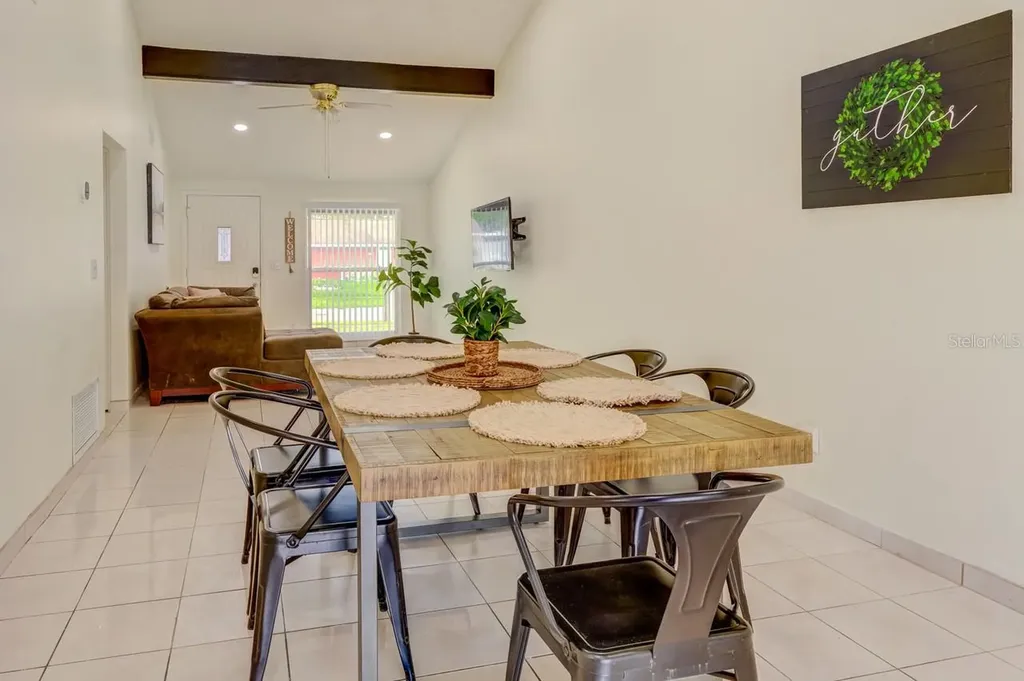 8541 Briar Grove Circle Tampa FL 33615