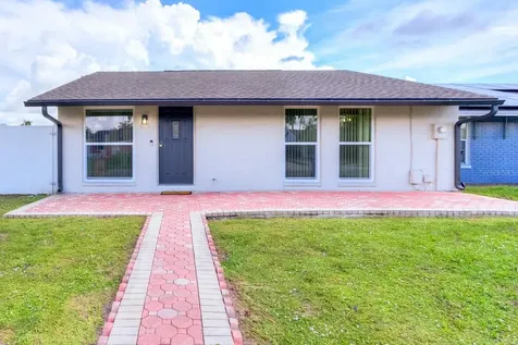 8541 Briar Grove Circle Tampa FL 33615