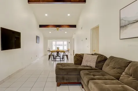 8541 Briar Grove Circle Tampa FL 33615
