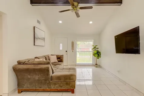 8541 Briar Grove Circle Tampa FL 33615