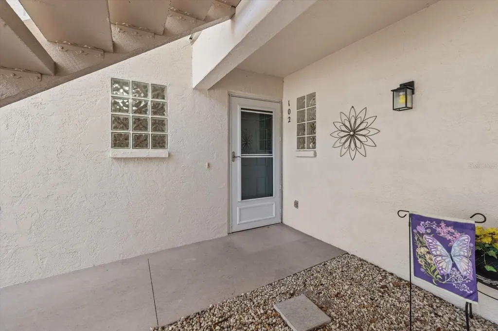 813 Montrose Drive Venice FL 34293
