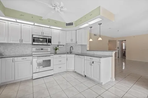 813 Montrose Drive Venice FL 34293