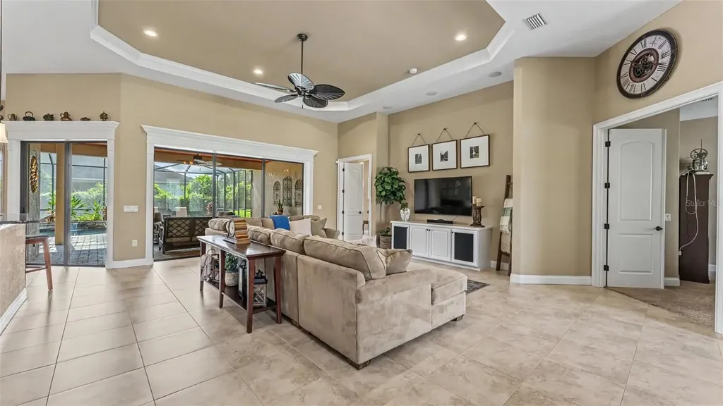 6370 Highlands In The Woods Avenue Lakeland FL 33813