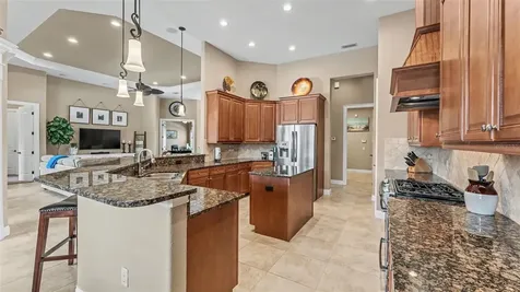 6370 Highlands In The Woods Avenue Lakeland FL 33813