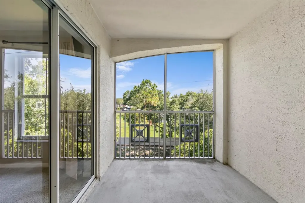 5039 Sunridge Palms Drive Tampa FL 33617