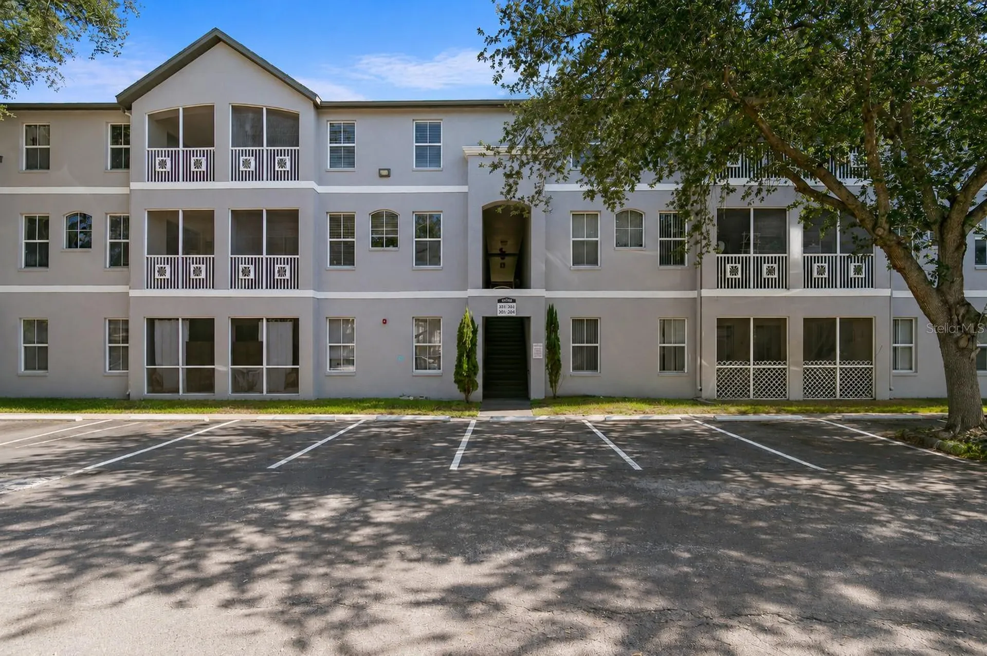 5039 Sunridge Palms Drive Tampa FL 33617
