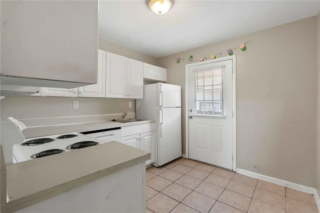 204 Pine Tulip Court Tampa FL 33612