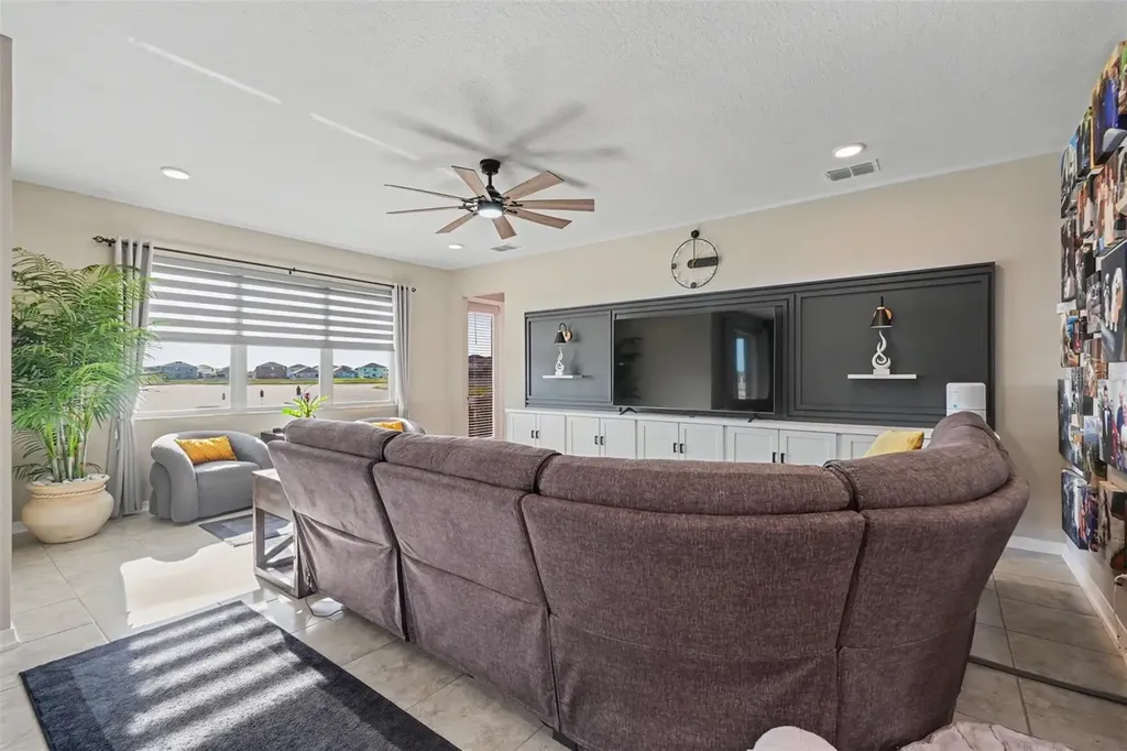 3117 King Fern Drive Wimauma FL 33598