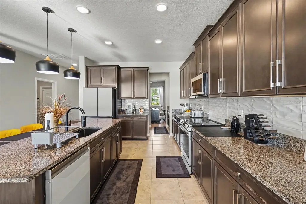 3117 King Fern Drive Wimauma FL 33598