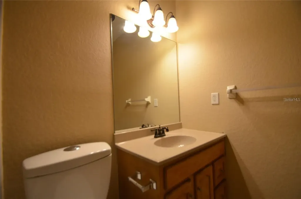 3725 S Lake Orlando Parkway Orlando FL 32808