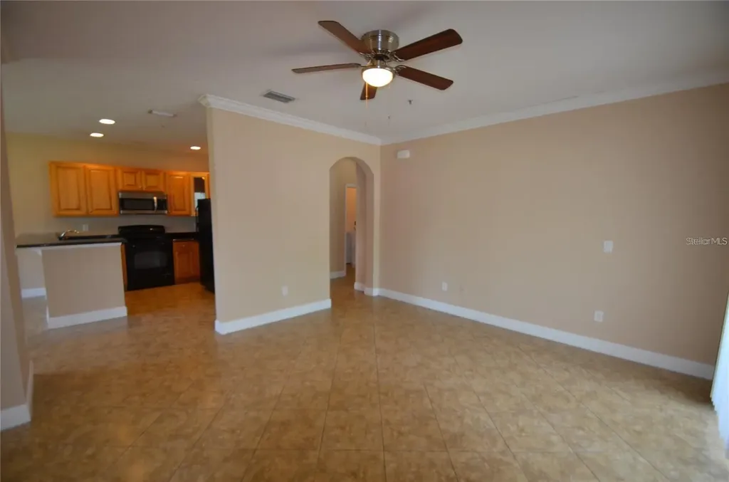 3725 S Lake Orlando Parkway Orlando FL 32808