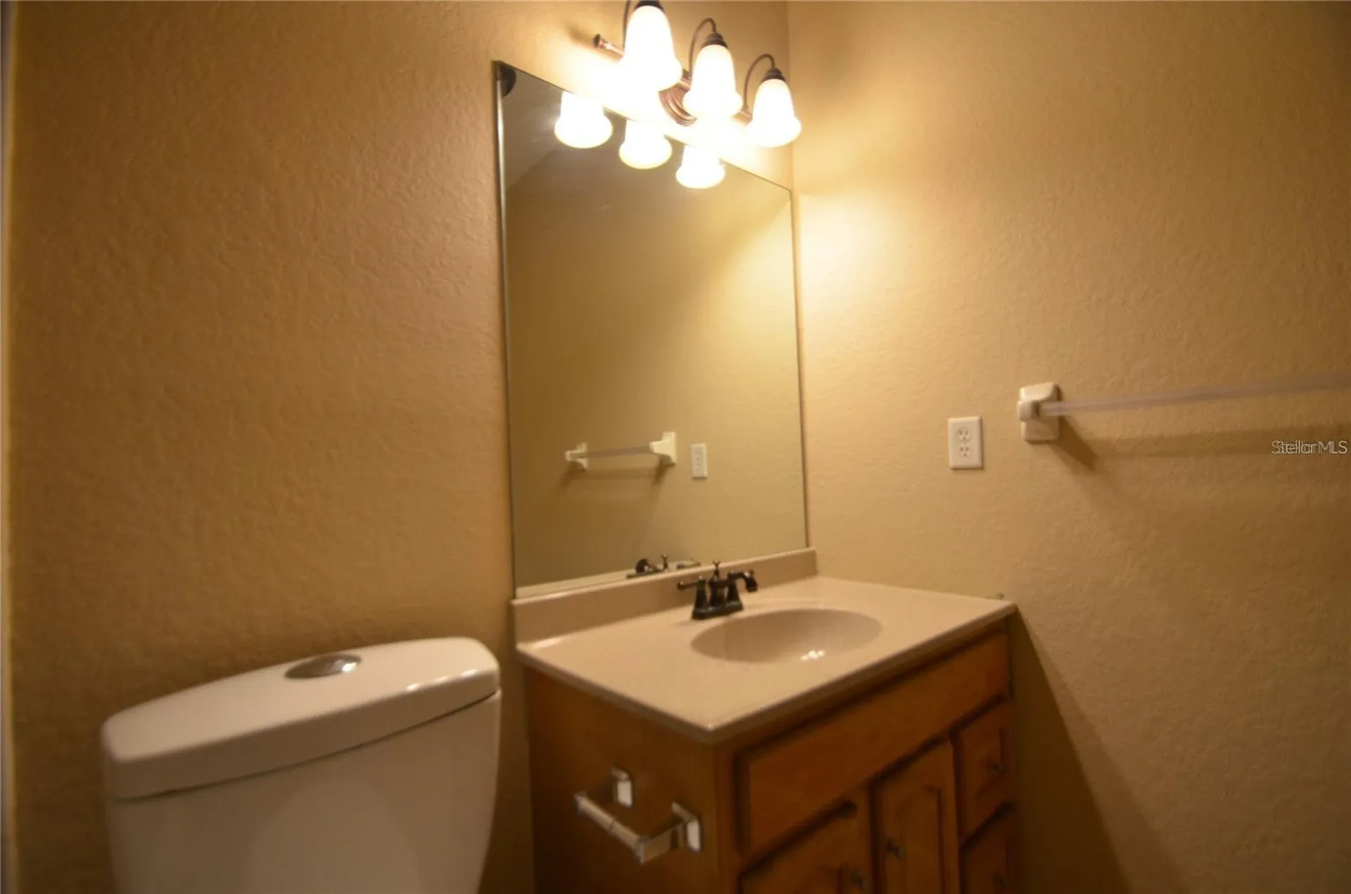 3725 S Lake Orlando Parkway Orlando FL 32808